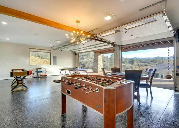 Mtn-view Gem W/ Game & Fire Pit In Prescott! Holiday home *