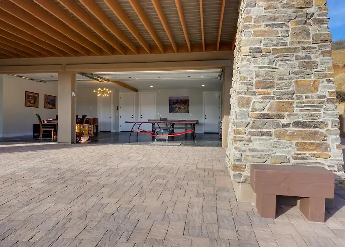 Holiday home Mtn-view Gem W/ Game & Fire Pit In Prescott!