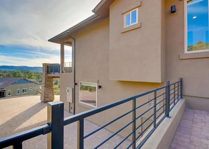 Mtn-view Gem W/ Game & Fire Pit In Prescott! Holiday home