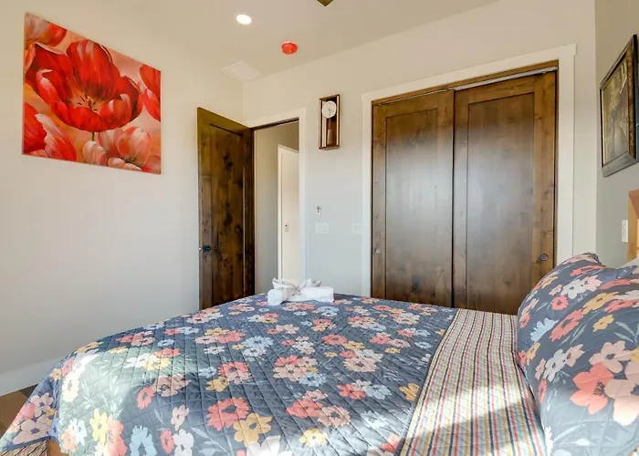 Holiday home Mtn-view Gem W/ Game & Fire Pit In Prescott! Prescott